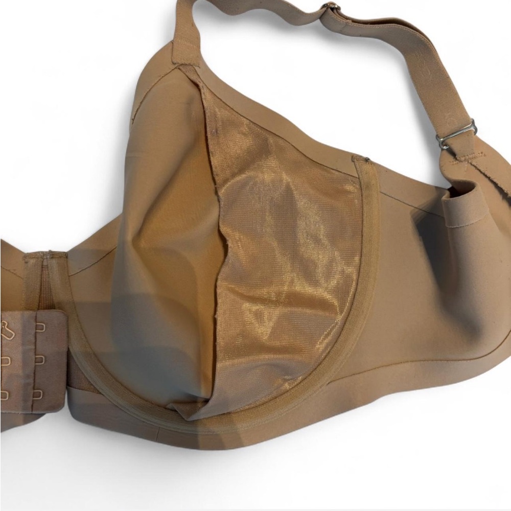 Seamless Tan Bra - Picture 3 of 5